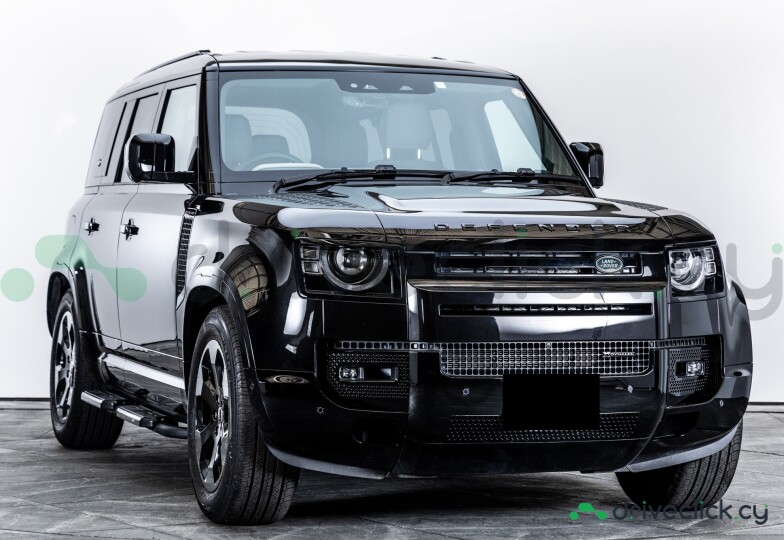 Land Rover Defender Black