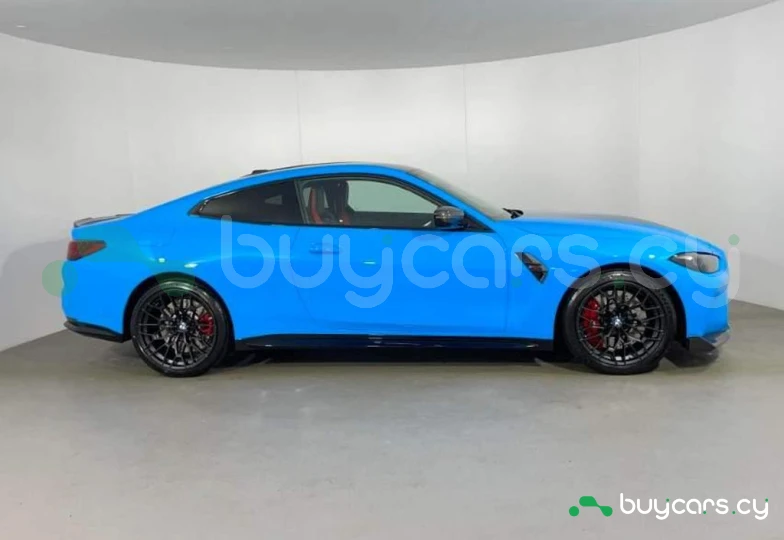 BMW M4 Синий