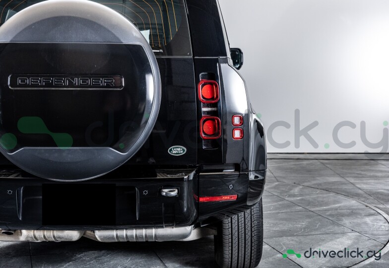 Land Rover Defender Black