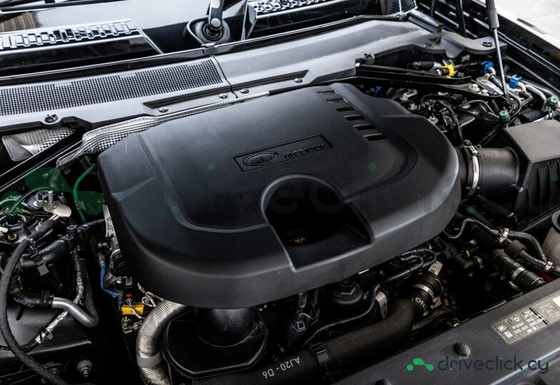 Land Rover Defender Black