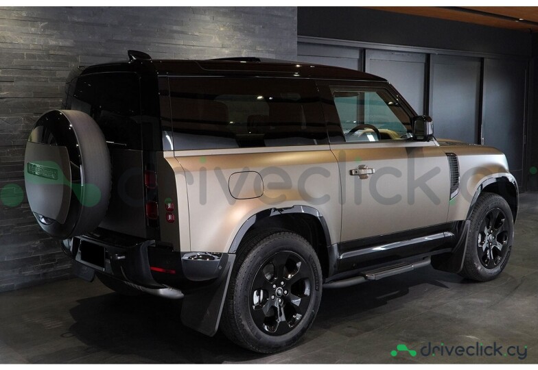 Land Rover Defender Gold