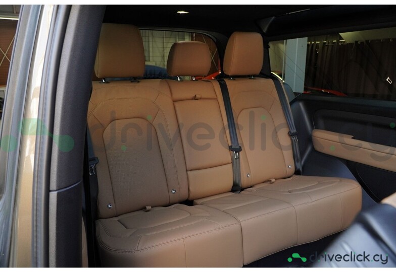 Land Rover Defender Gold