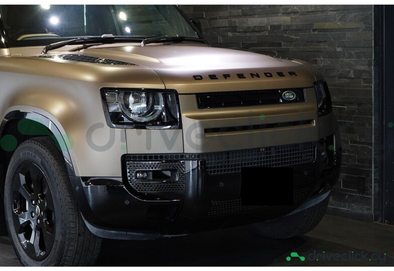 Land Rover Defender Gold