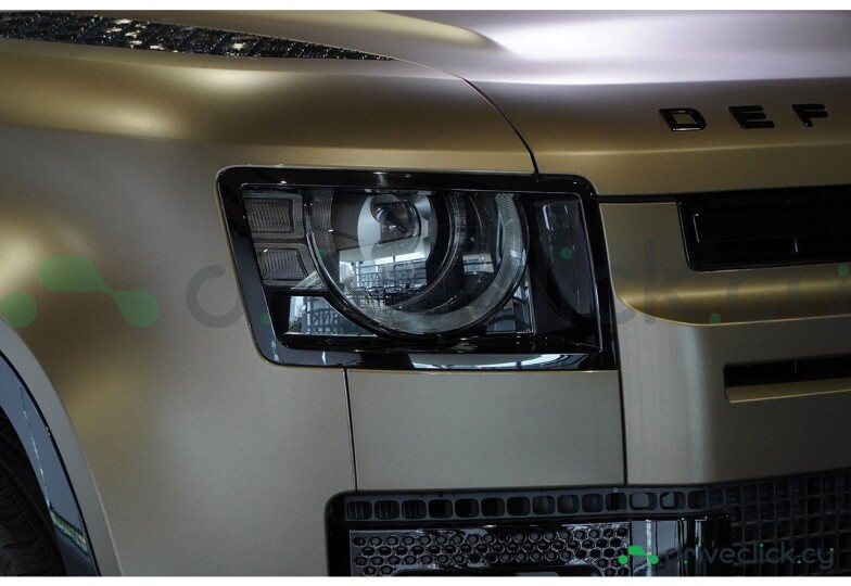 Land Rover Defender Gold