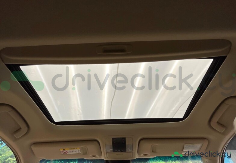 Toyota Land Cruiser Prado White