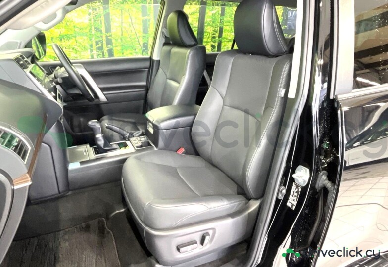 Toyota Land Cruiser Prado Black