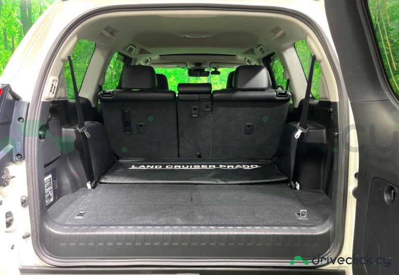Toyota Land Cruiser Prado Белый