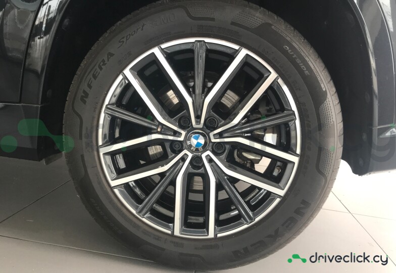 BMW X1 Black