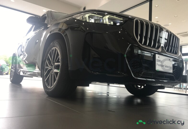 BMW X1 Black