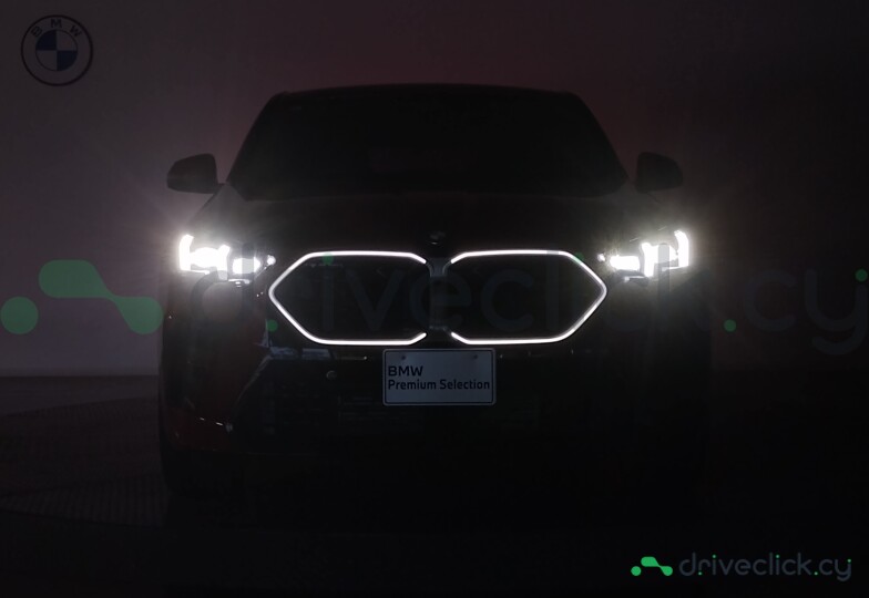 BMW X2 Red