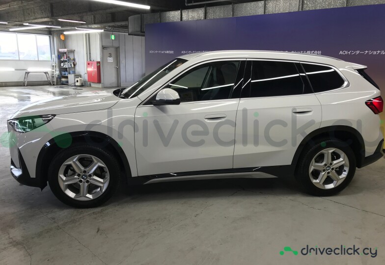 BMW X1 White
