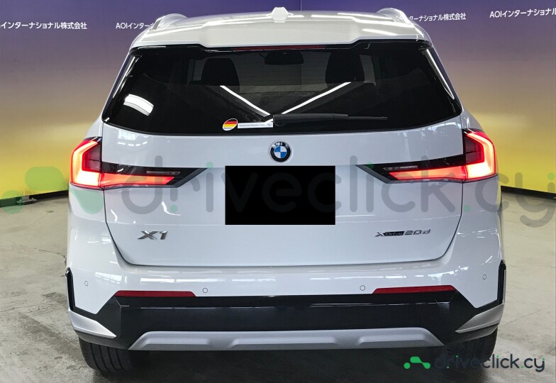 BMW X1 White