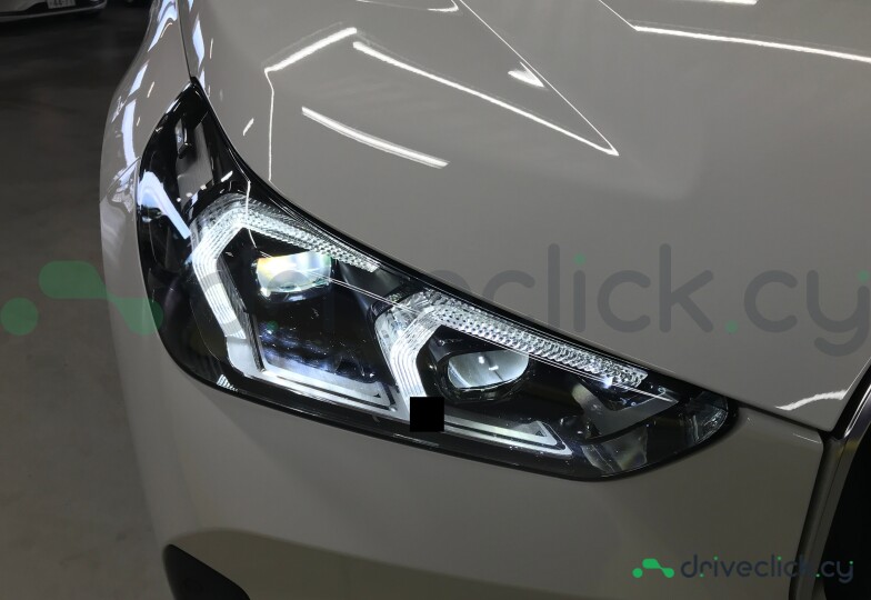 BMW X1 White