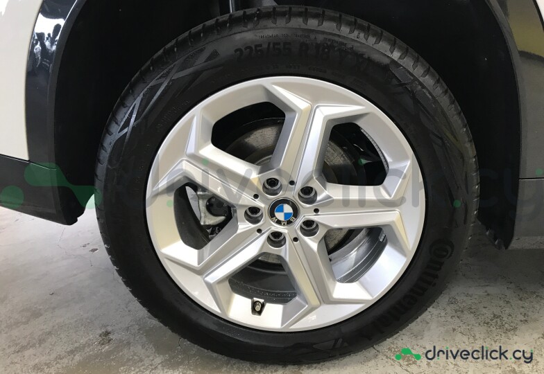 BMW X1 White
