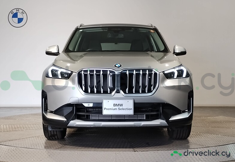 BMW X1 White
