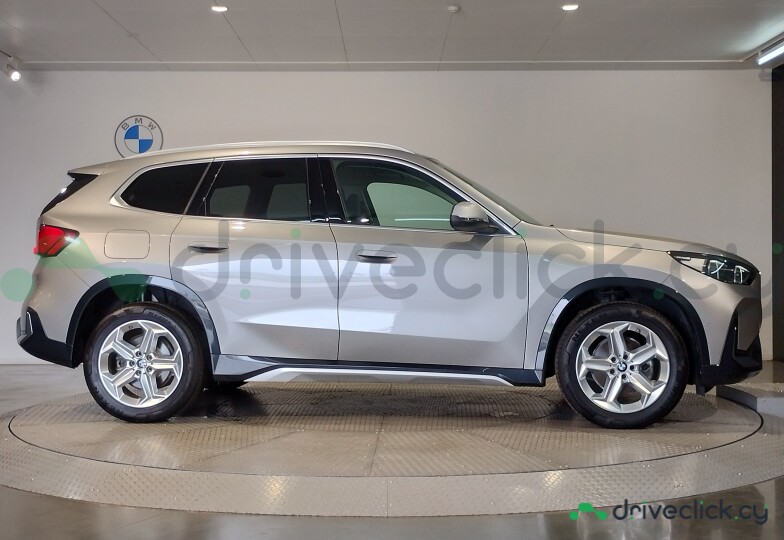 BMW X1 White