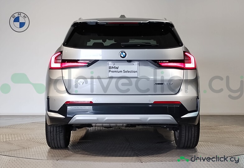 BMW X1 White