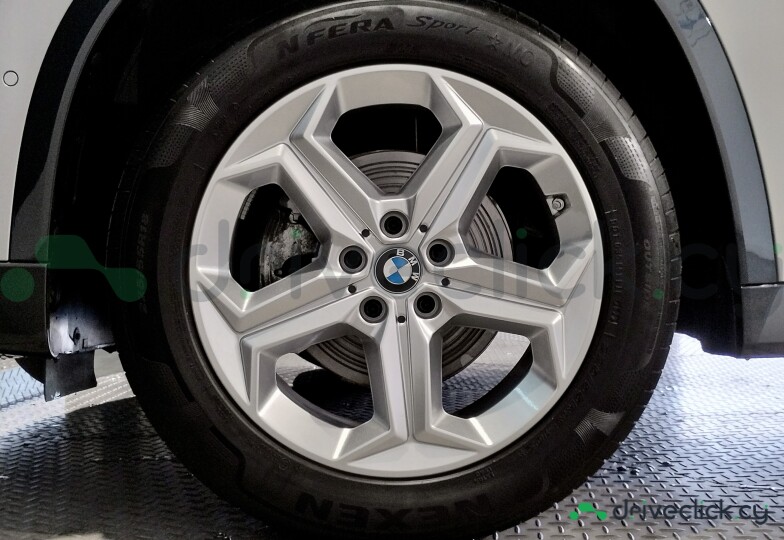 BMW X1 White