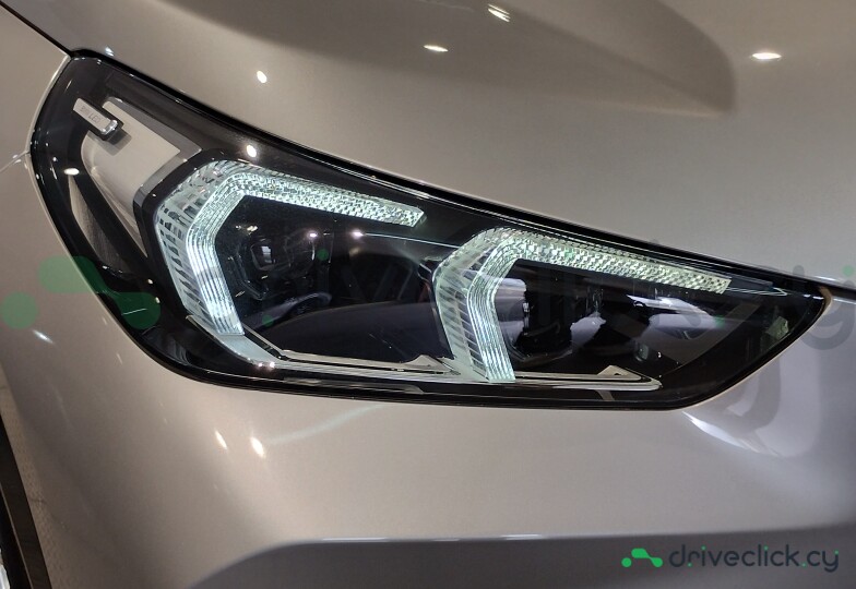 BMW X1 White