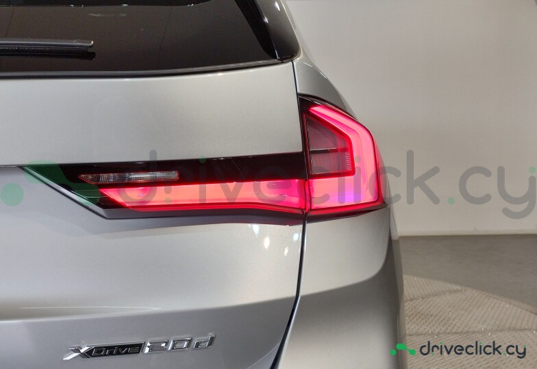 BMW X1 White