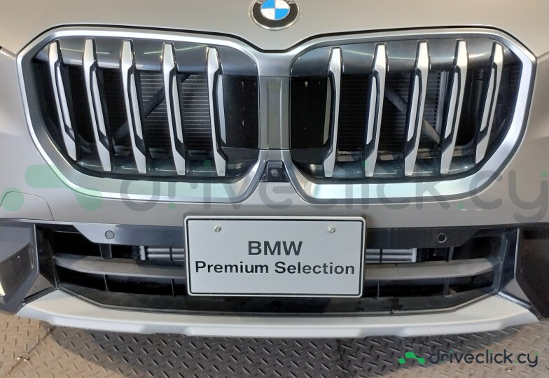 BMW X1 White