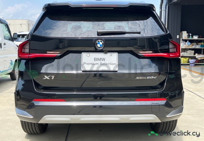 BMW X1 Black