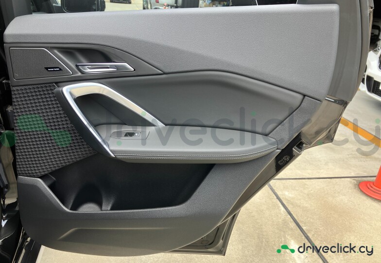 BMW X1 Black
