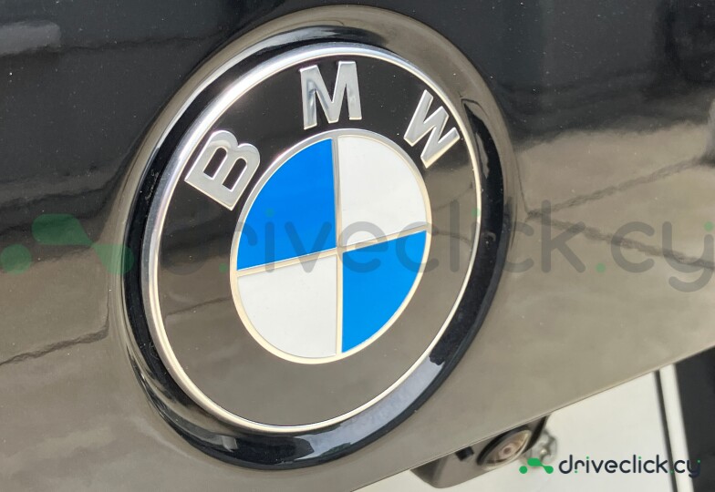 BMW X1 Black