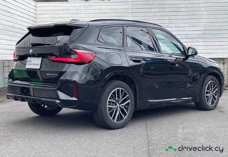 BMW X1 Black