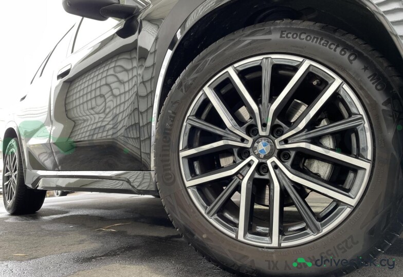 BMW X1 Black