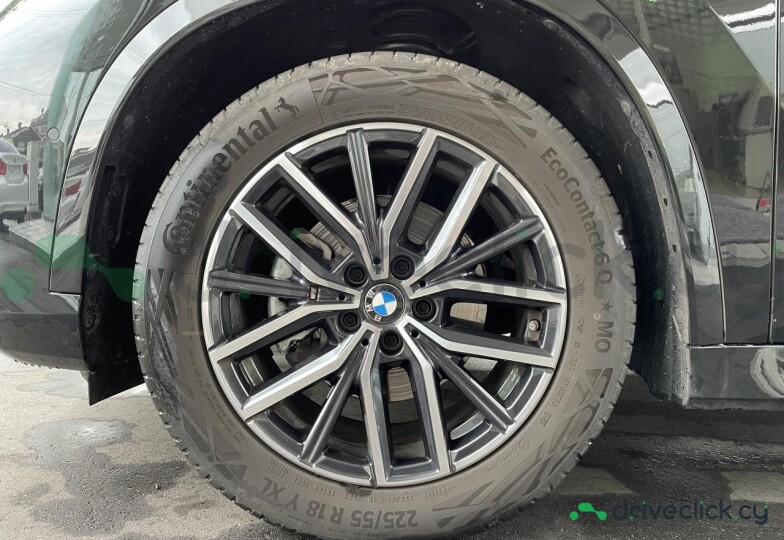BMW X1 Black