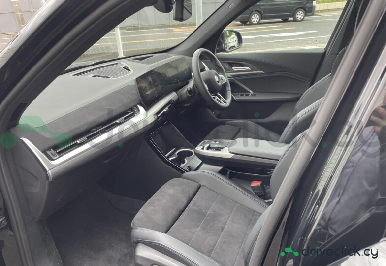 BMW X1 Black