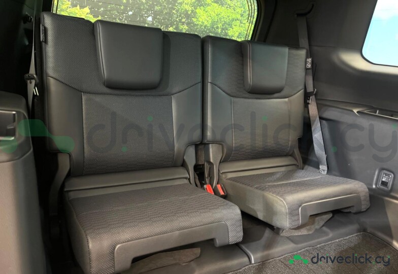 Toyota Land Cruiser 250 White
