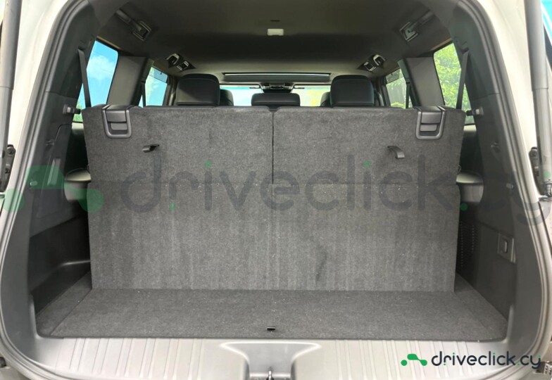 Toyota Land Cruiser 250 White