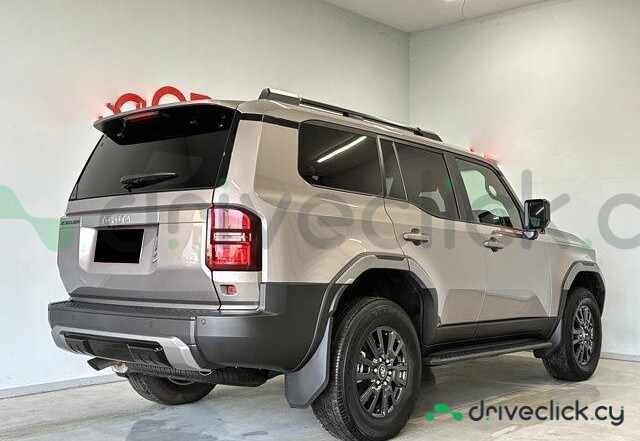 Toyota Land Cruiser 250 Brown