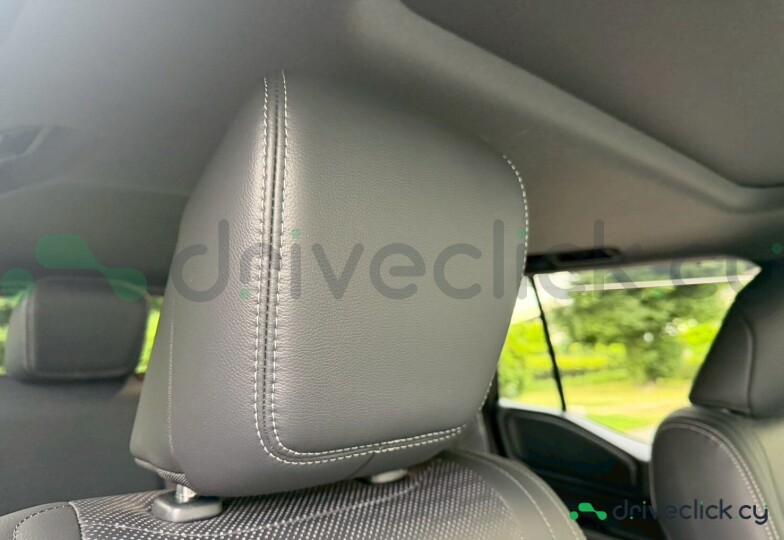 Toyota Land Cruiser 250 White