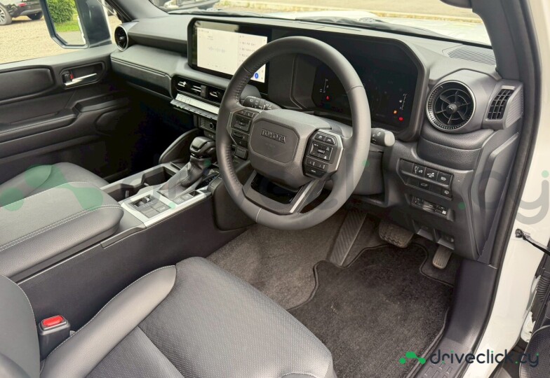 Toyota Land Cruiser 250 White
