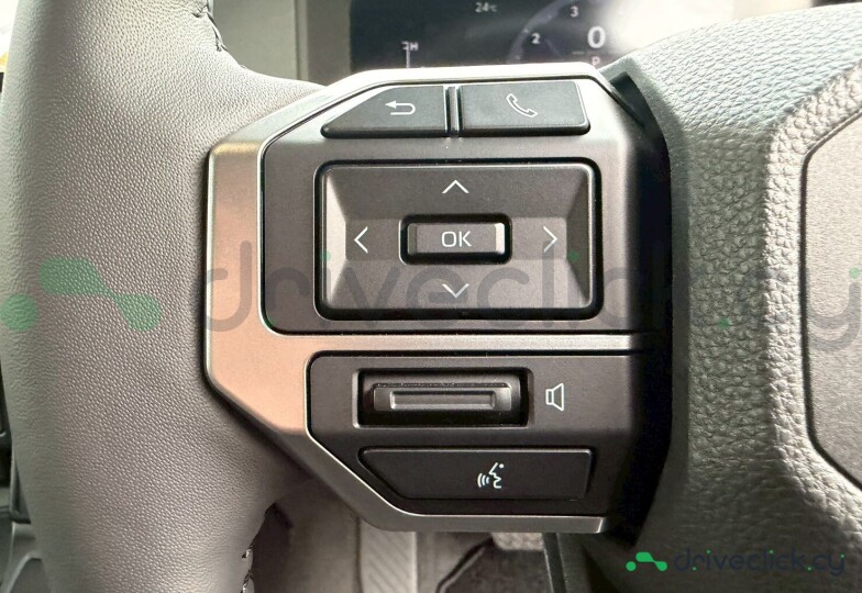 Toyota Land Cruiser 250 White
