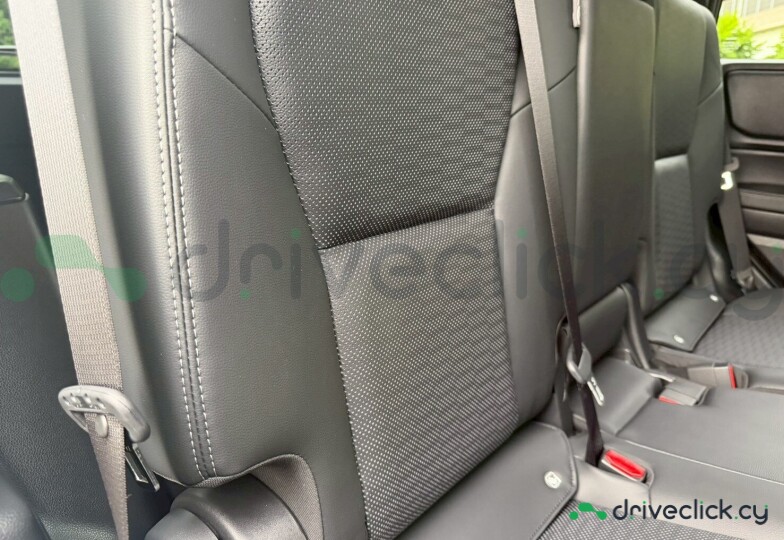 Toyota Land Cruiser 250 White