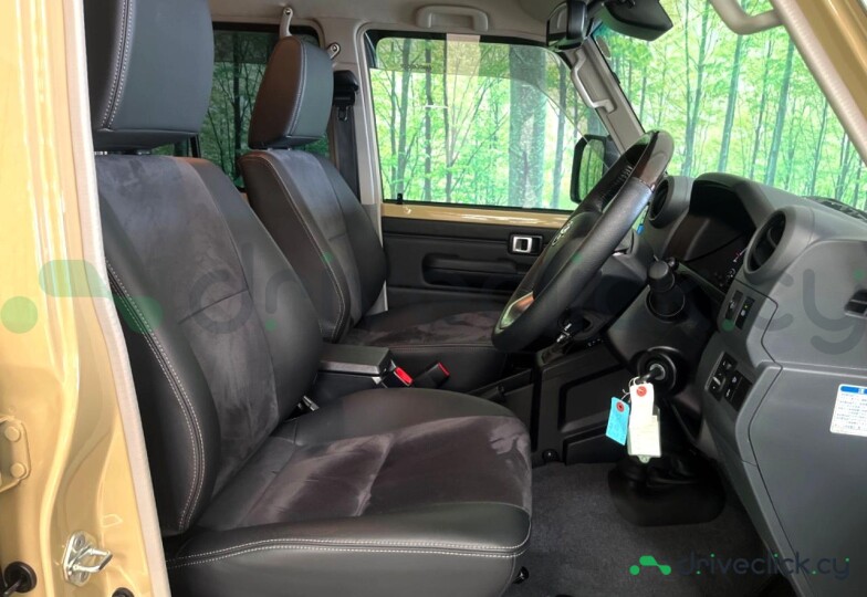 Toyota Land Cruiser Beige