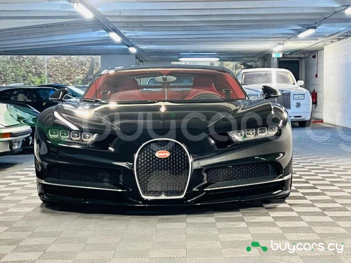 Bugatti Chiron Black