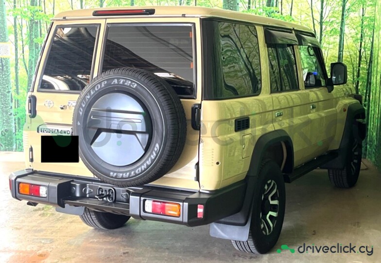 Toyota Land Cruiser Beige