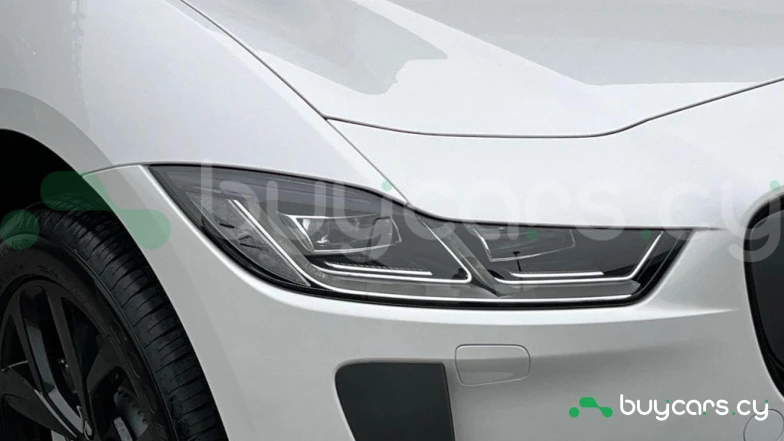 Jaguar I-Pace Белый