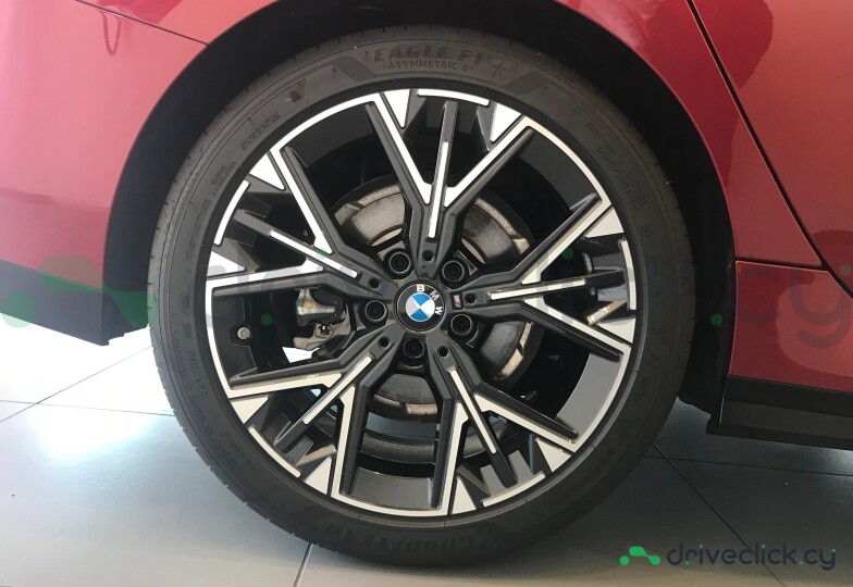 BMW 2 series Red