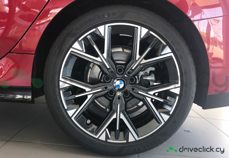 BMW 2 series Red