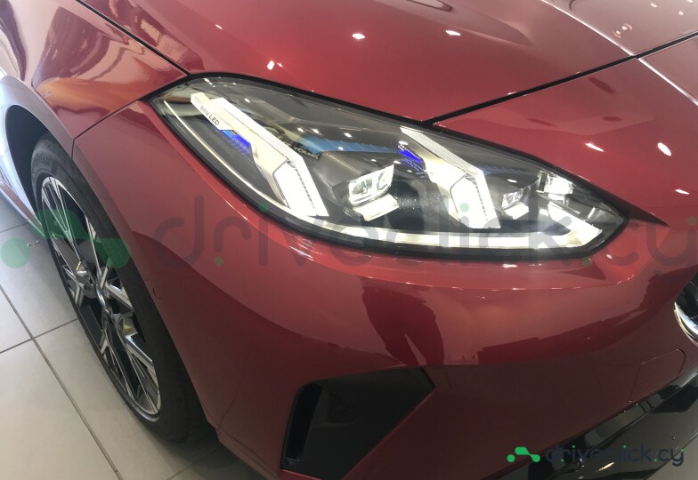BMW 2 series Red