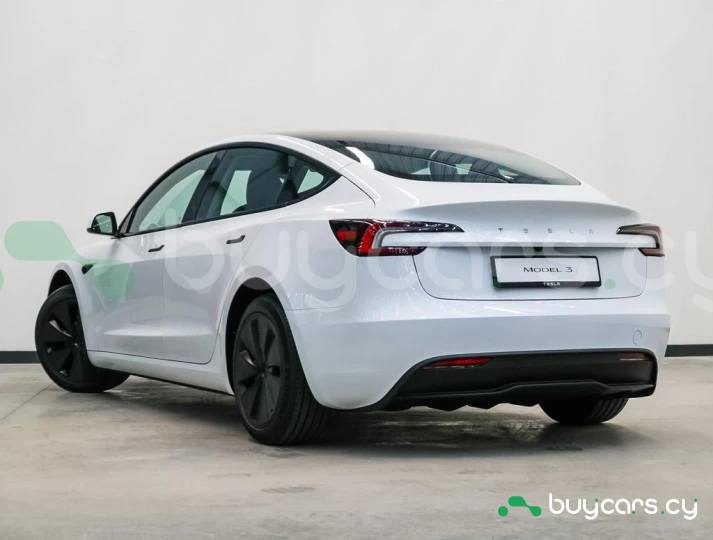 Tesla Model 3 White