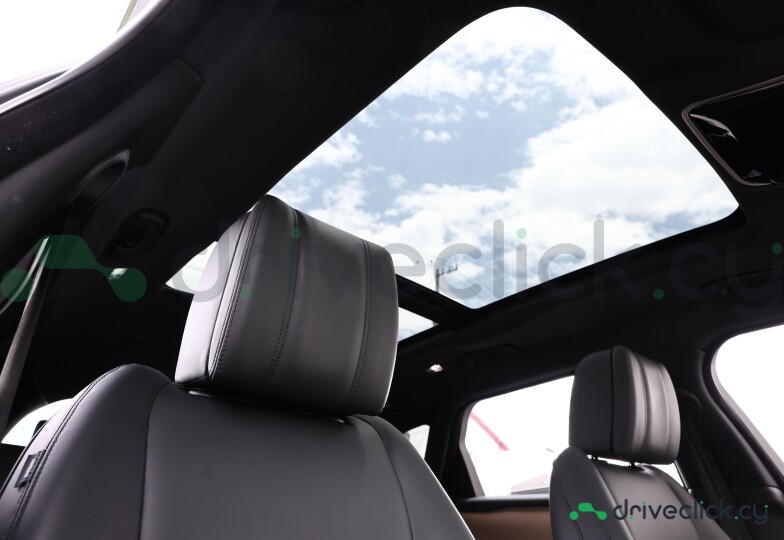 Land Rover Range Rover Velar White