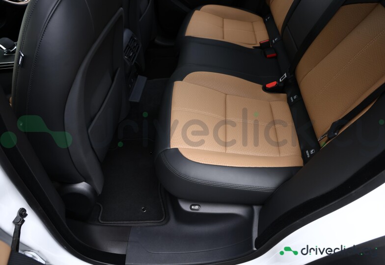 Land Rover Range Rover Velar White