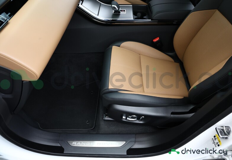 Land Rover Range Rover Velar White